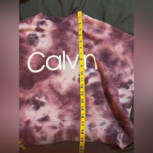 CALVIN Klein Performance Tie-Dye Cropped Sweatshirt purple, pink, and white - Picture 4 of 8